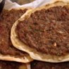 lahmajoun /lahmacun / larmedjun pizza armenienne a la viande